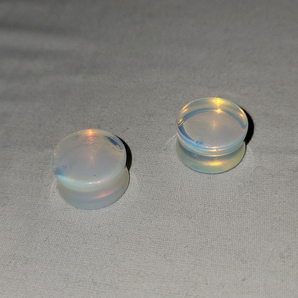 ½ plugs 